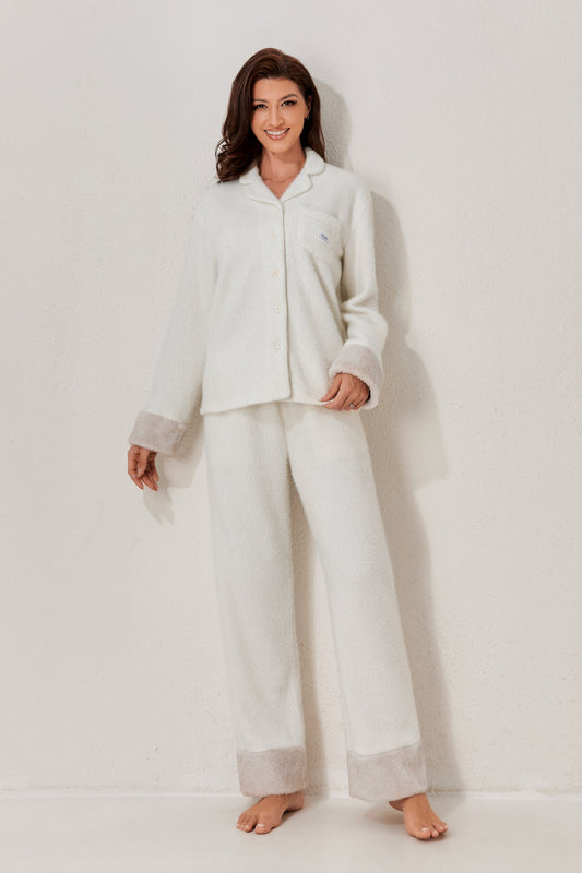 طقم بيجاما مفتوح من قطعتين من الأمام
