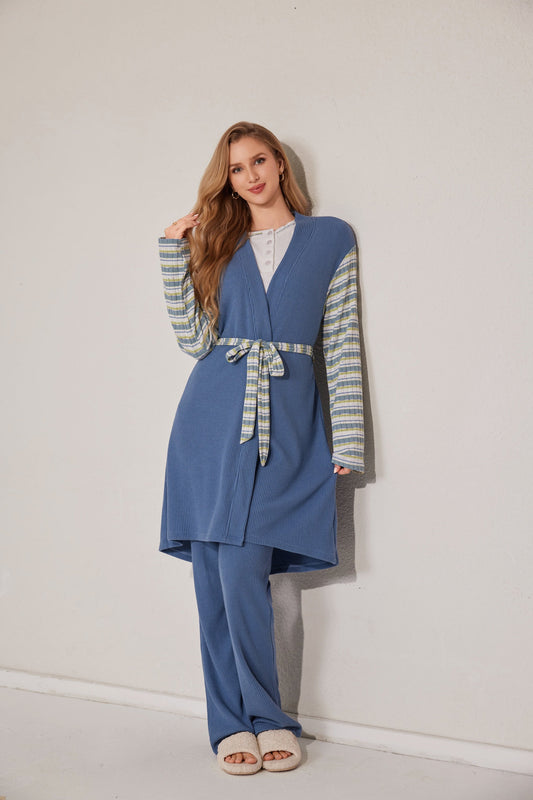 طقم رداء وبلوزة مخطط من ثلاث قطع 