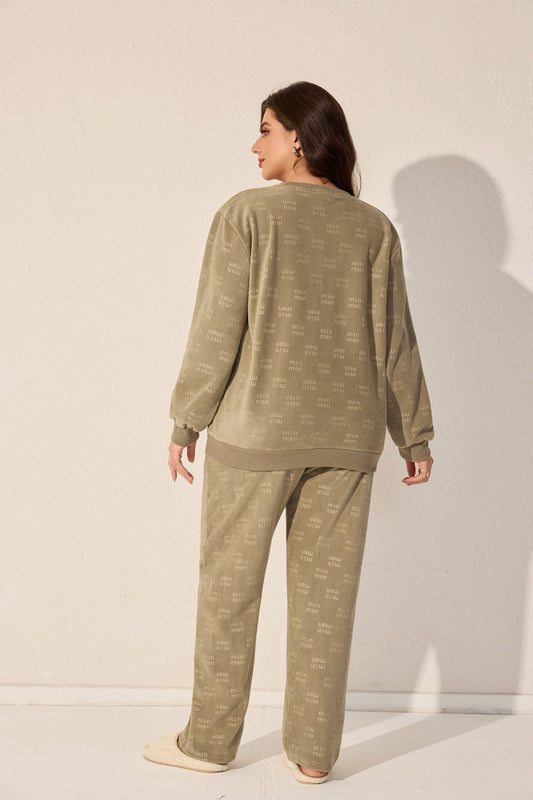 Jumbo two-piece pajama set