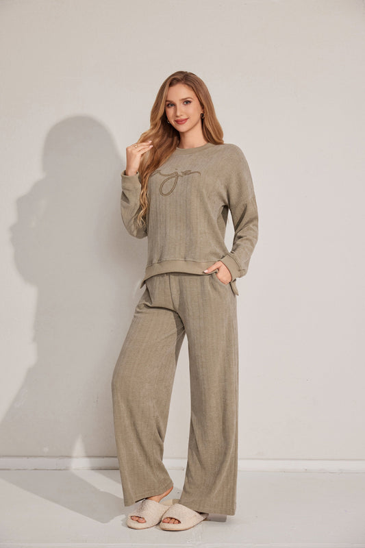 مجموعة بيجاما مريحة من الباستيل