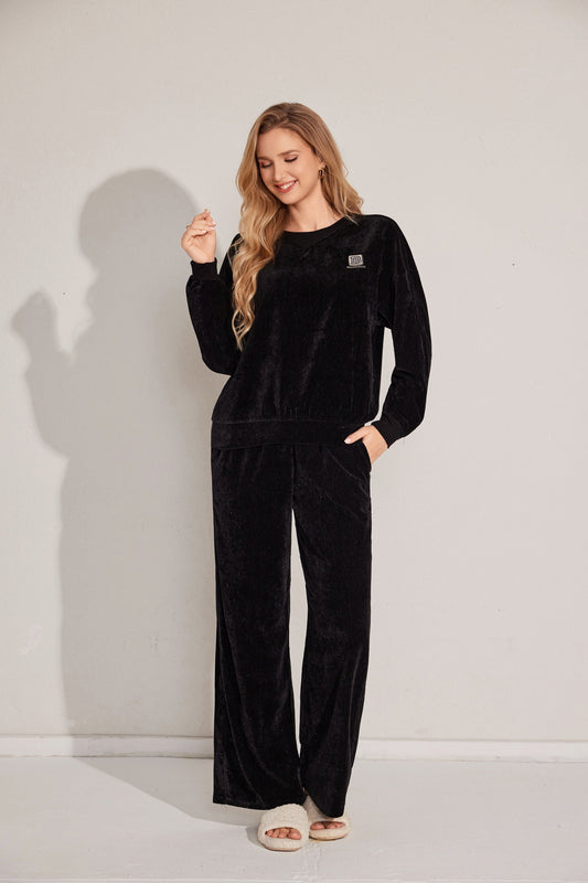 Velvet-effect cozy lounge pajama set