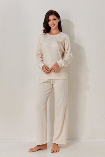 Lightweight soft duo ladies pyjamas