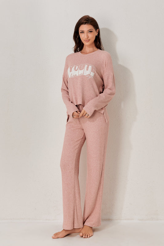 طقم بيجاما من قطعتين 