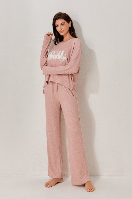 طقم بيجاما من قطعتين 