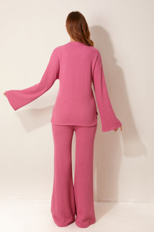 Two-piece long-sleeve pajama set