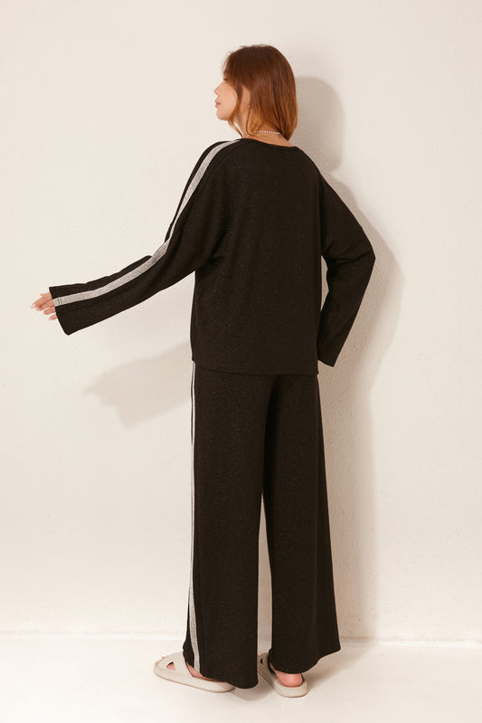 طقم بيجاما بأكمام طويلة من قطعتين 