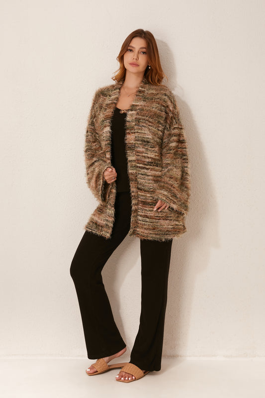 طقم بيجاما من ثلاث قطع من رداء وبلوزة 