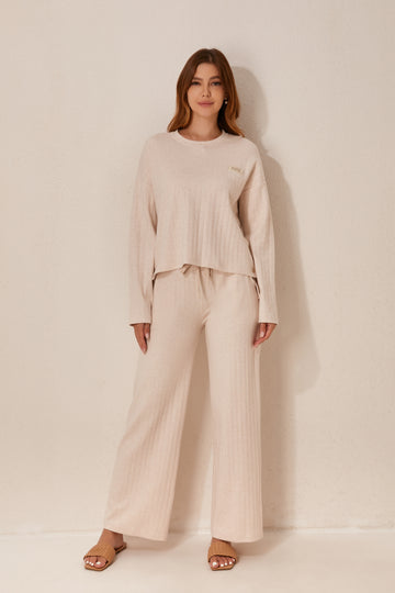 طقم بيجامة كلاسيكية ناعمة للنساء