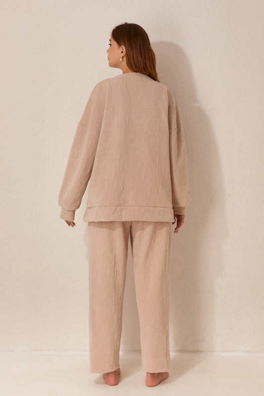 طقم بيجاما بأكمام طويلة من قطعتين 