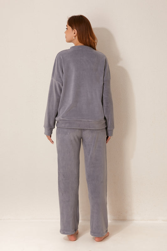 طقم بيجاما بأكمام طويلة من قطعتين 